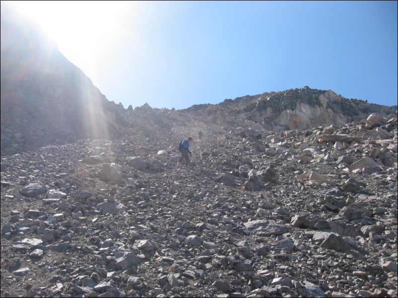 2005-08-13 Kearsarge Pinnacles (61) lose talus on way down